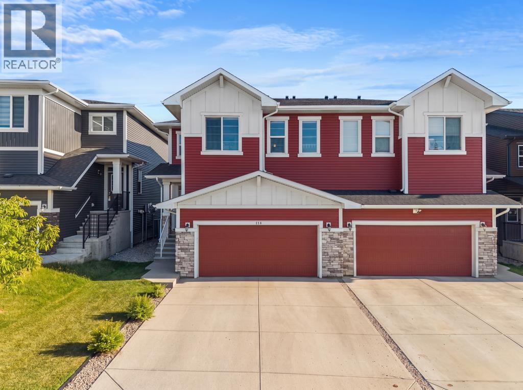 MLS® listing #30117253 for sale located at 114 Crestbrook Way SW