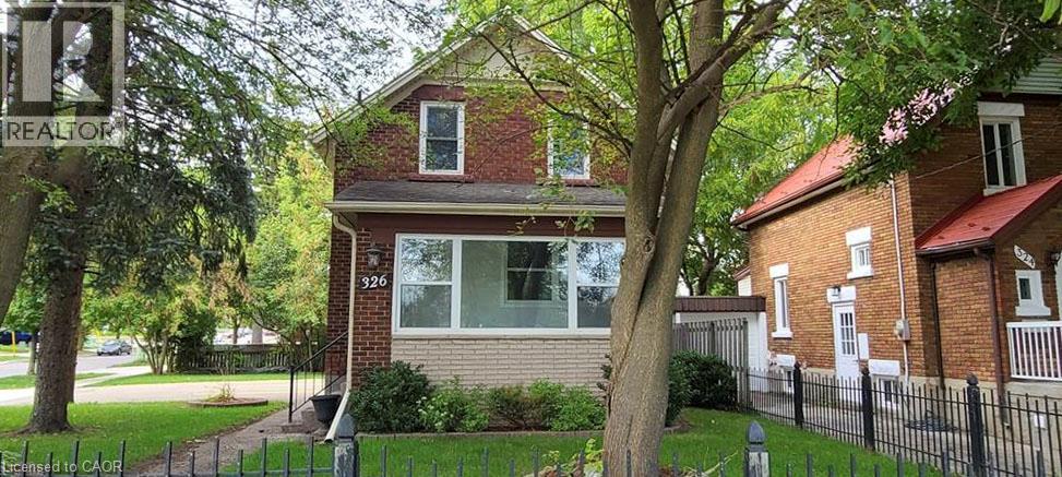 MLS® listing #30118579 for sale located at 326 VICTORIA Street S Unit# B
