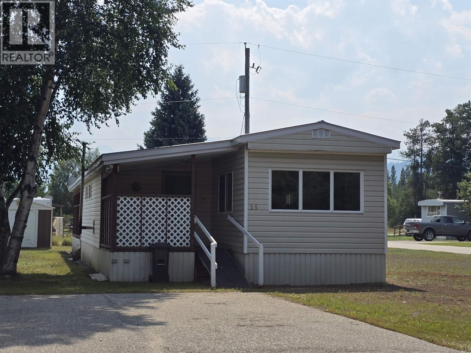 MLS® listing #30118860 for sale located at 25 101 ELM STREET