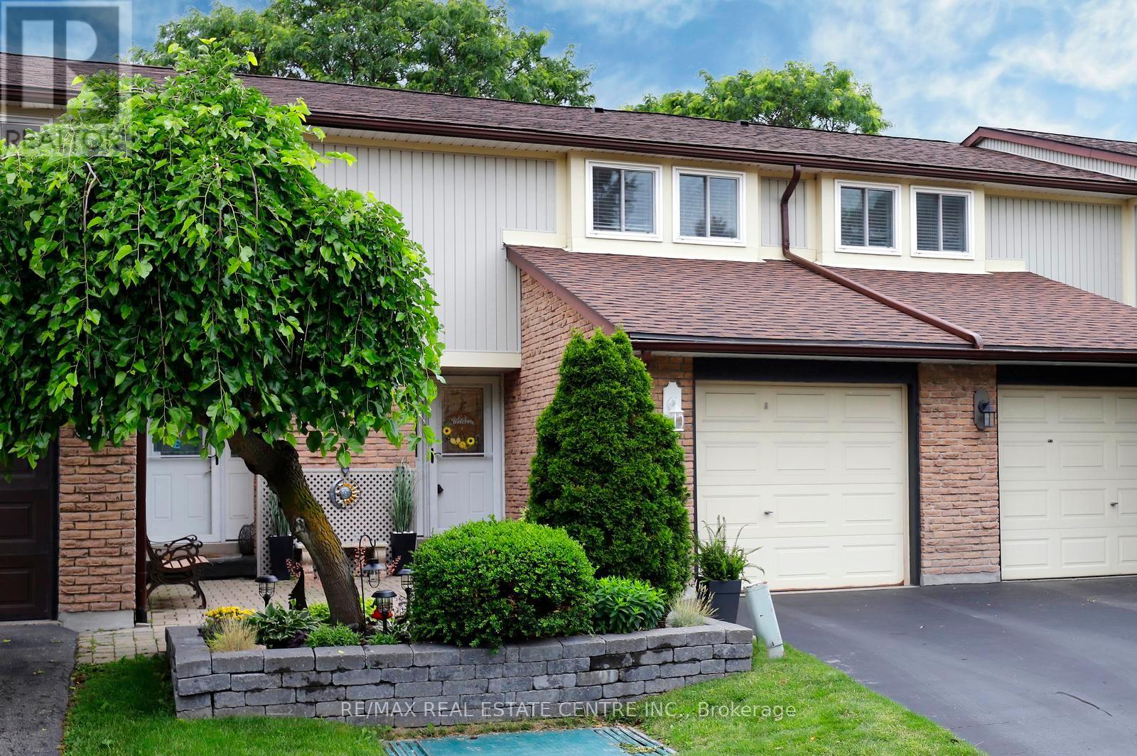 MLS® listing #30120908 for sale located at 3 - 341 WILSON DRIVE