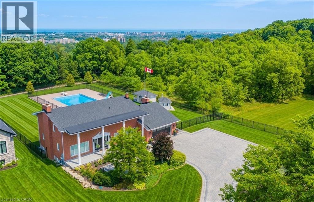 MLS® listing #30120928 for sale located at 10 AZALEA Court