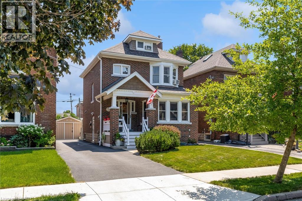 MLS® listing #30120992 for sale located at 99 TUXEDO Avenue S