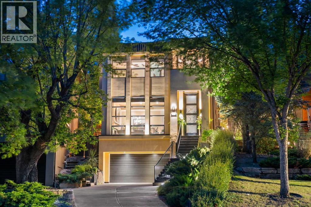 MLS® listing #30121002 for sale located at 1215 Sifton Boulevard SW