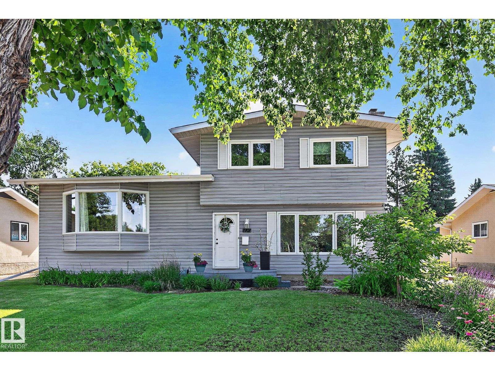 MLS® listing #30121242 for sale located at 7707 156 ST NW