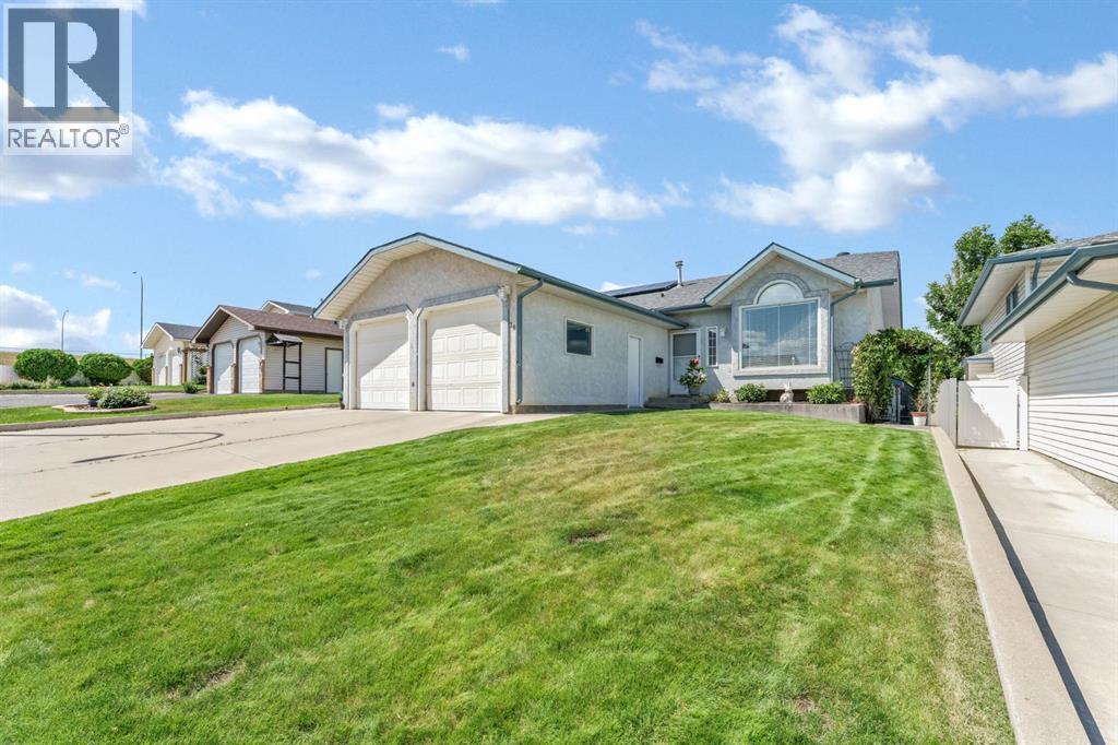 MLS® listing #30121482 for sale located at 78 Rundle Road SE