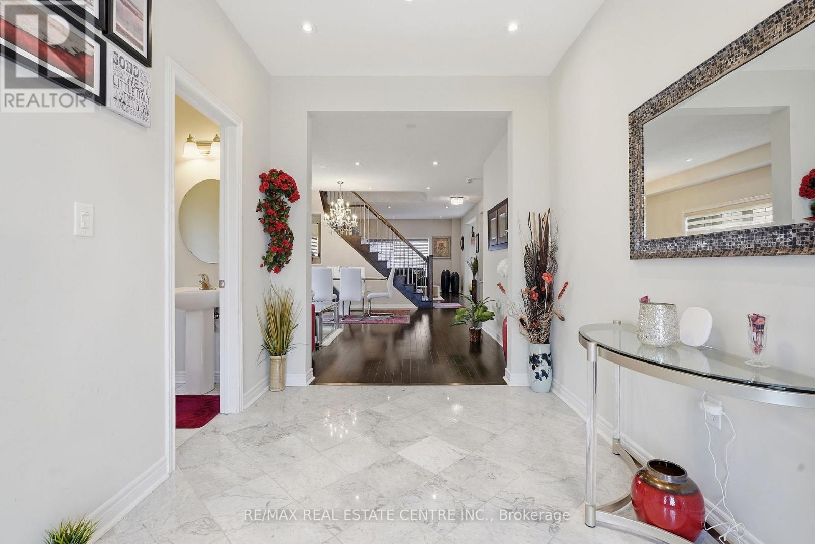 MLS® listing #30123099 for sale located at 135 WATERMILL STREET