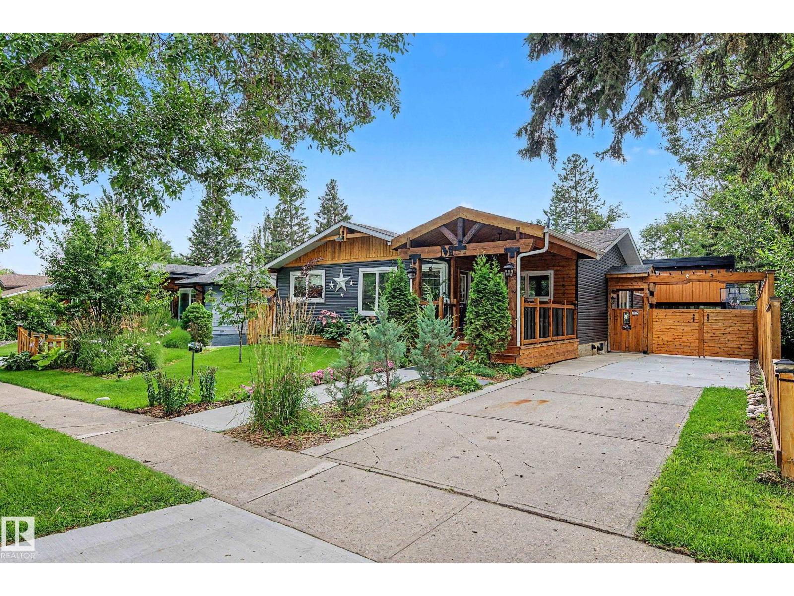 MLS® listing #30123123 for sale located at 162 Mission AV