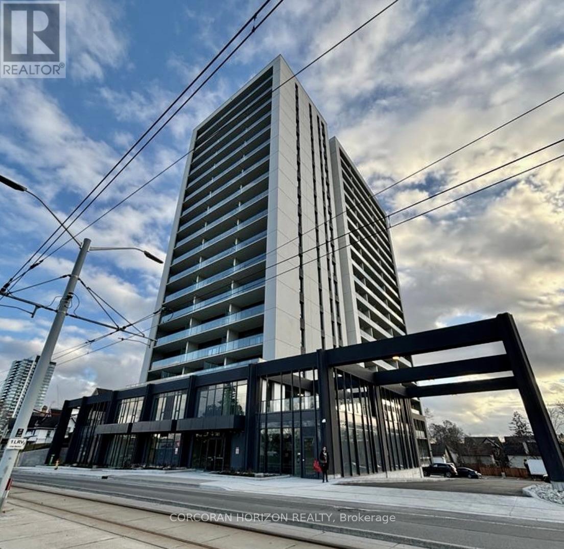 MLS® listing #30123603 for sale located at 912 - 741 KING STREET W