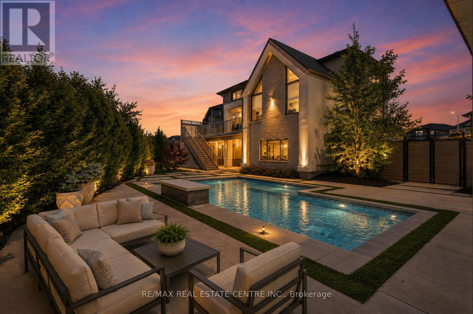 MLS® listing #30124138 for sale located at 920 THOMAS PEDDER COURT