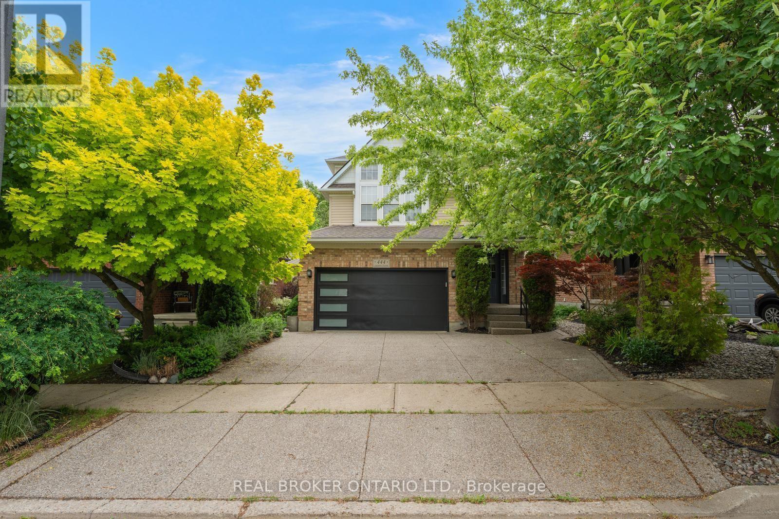 MLS® listing #30124529 for sale located at 444 LAUSANNE CRESCENT