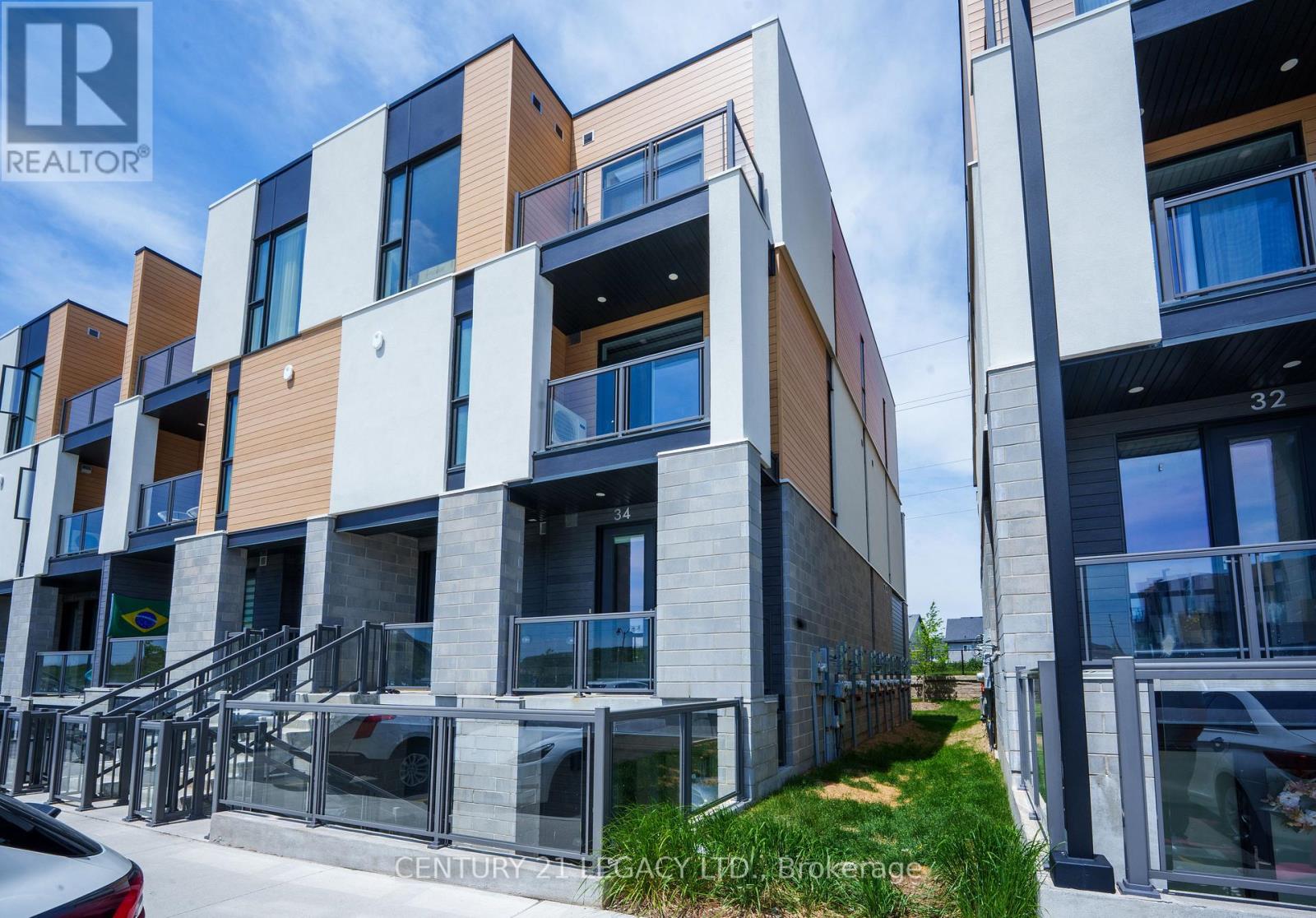 MLS® listing #30124539 for sale located at 142 FOAMFLOWER PLACE