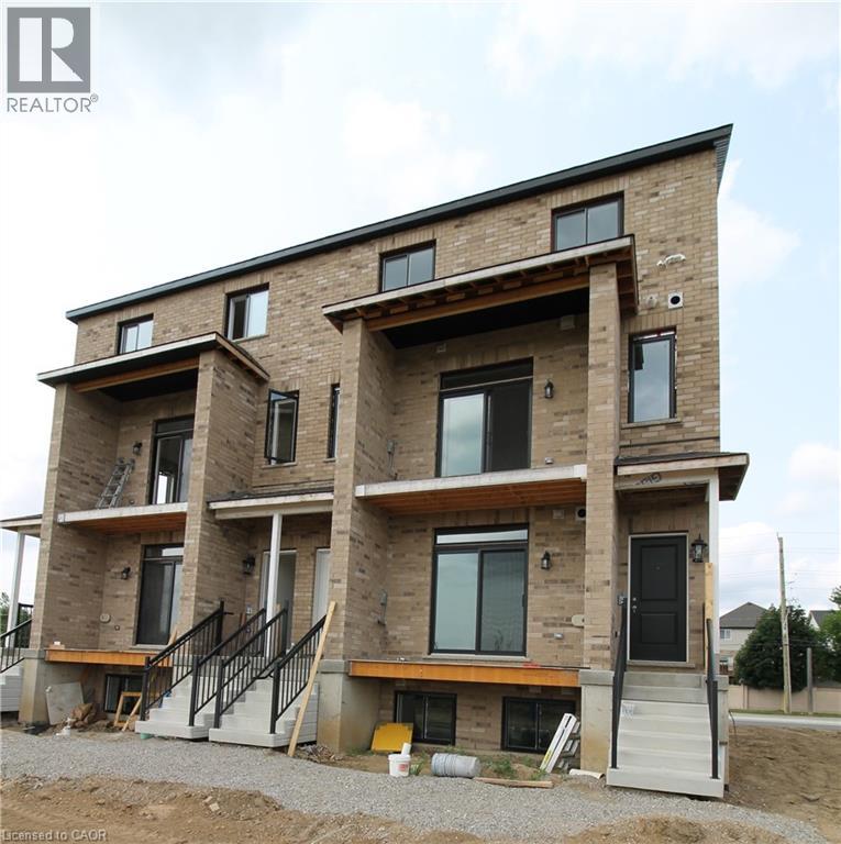 MLS® listing #30124543 for sale located at 1395 BLEAMS Road Unit# 8