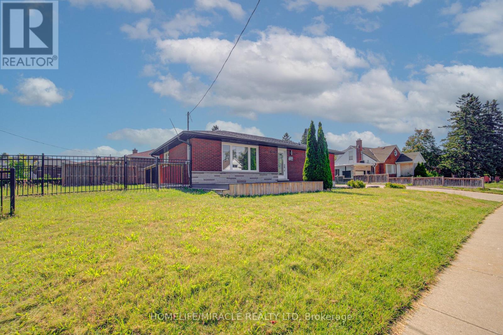 MLS® listing #30125577 for sale located at 161 KIPLING AVENUE