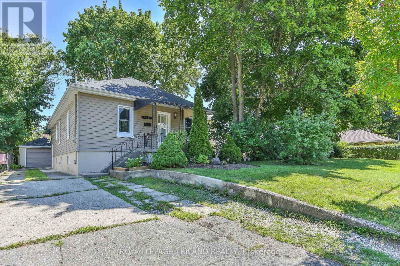 MLS® listing #30126285 for sale located at 190 TAYLOR STREET