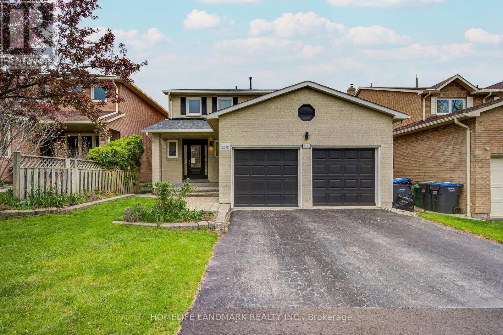 MLS® listing #30126937 for sale located at 2105 FOLKWAY DRIVE