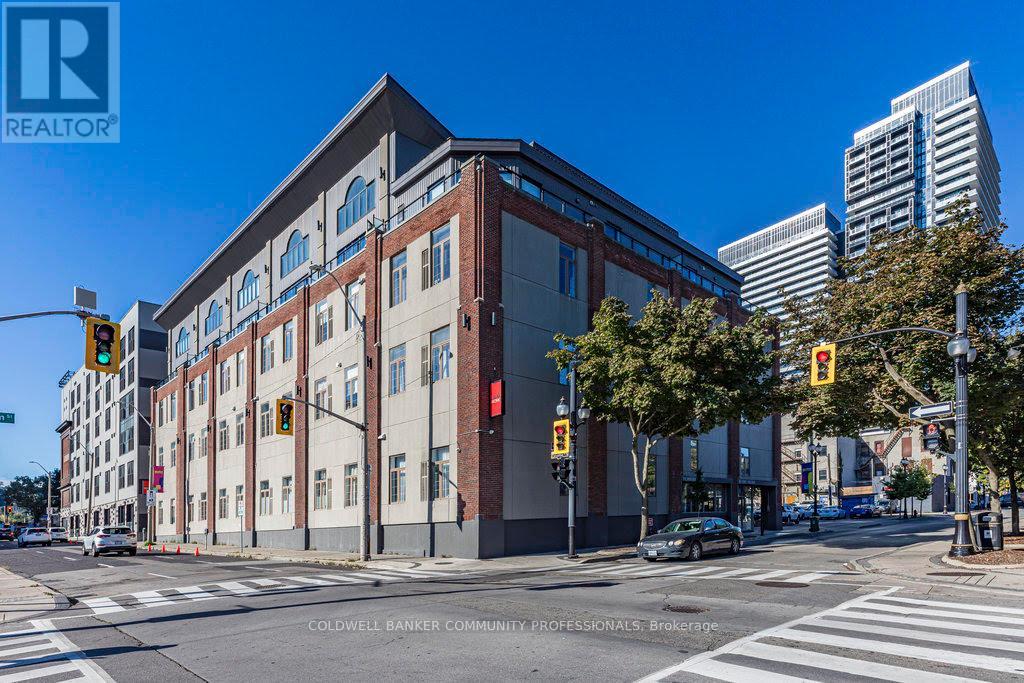 MLS® listing #30126963 for sale located at 112 - 80 KING WILLIAM STREET