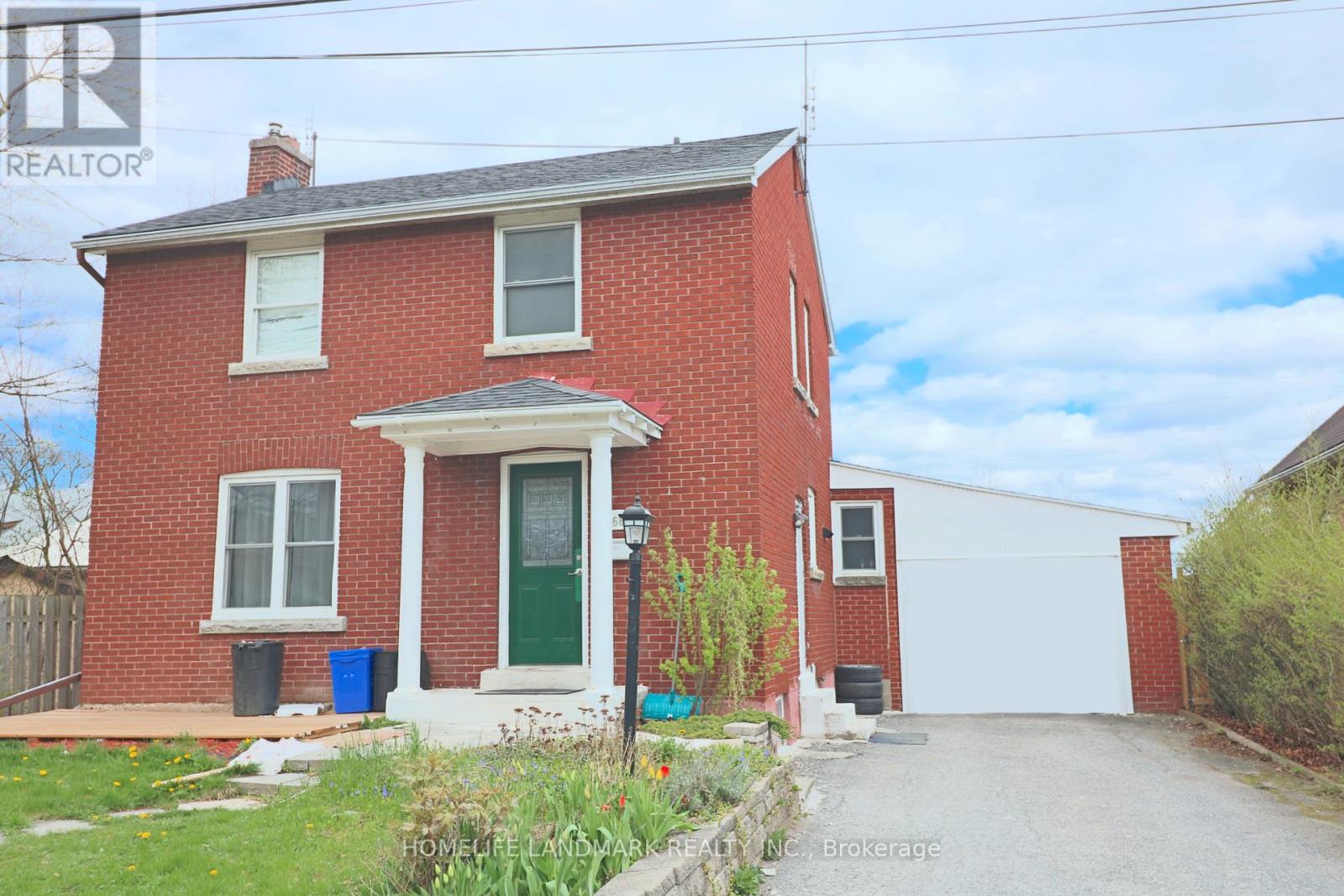 MLS® listing #30127237 for sale located at 4664 HOMEWOOD AVENUE