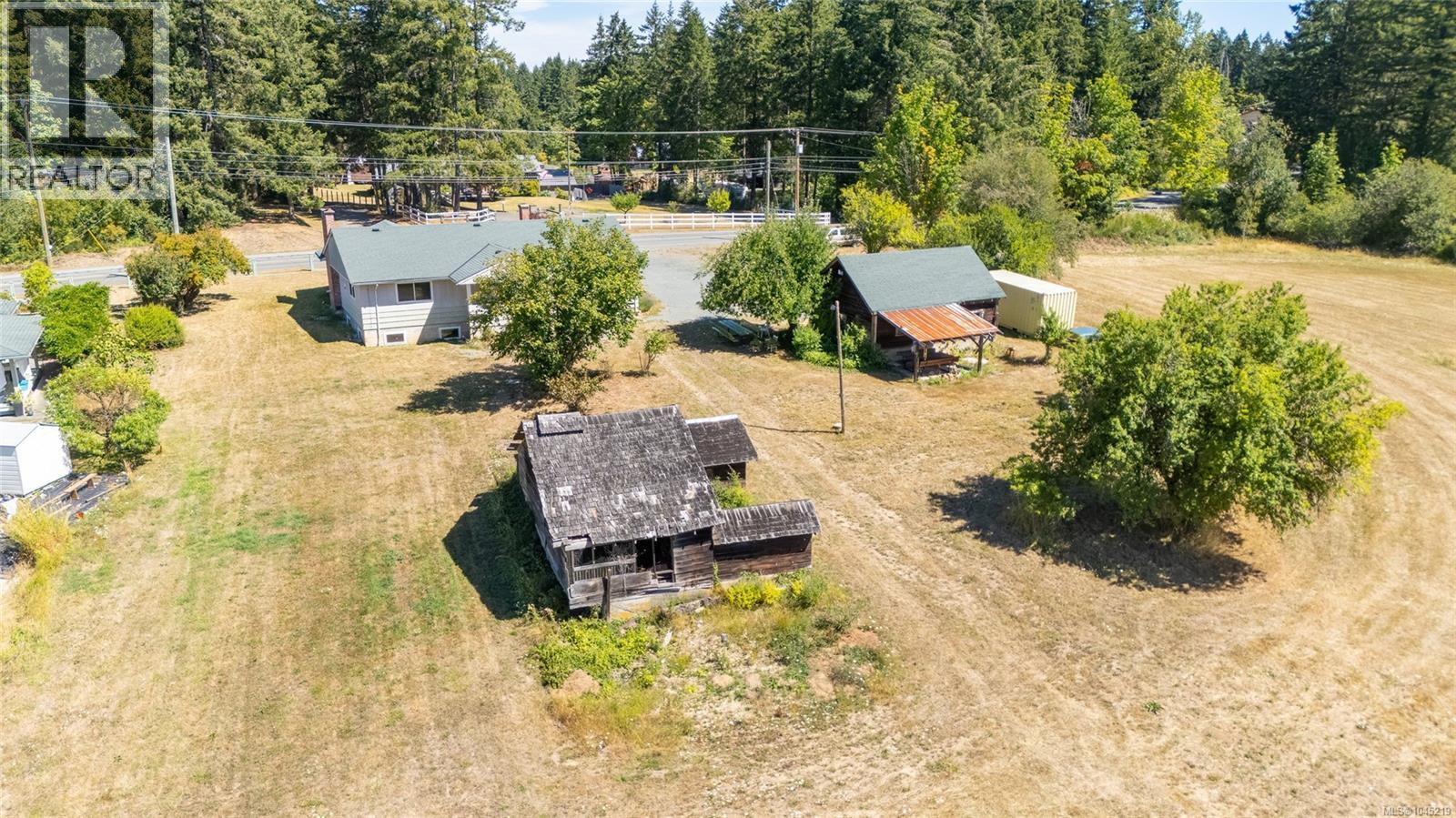 MLS® listing #30128565 for sale located at 4030 Gibbins Rd