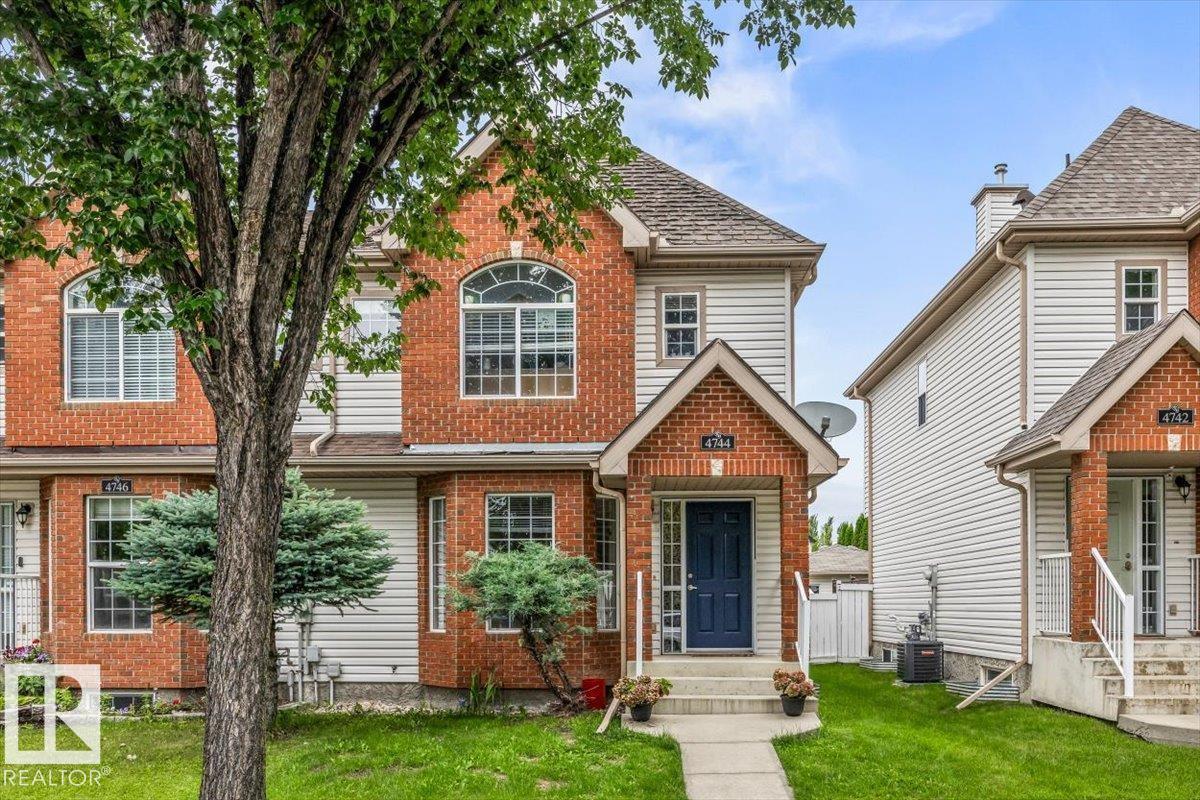 MLS® listing #30129227 for sale located at 4744 TERWILLEGAR CM NW