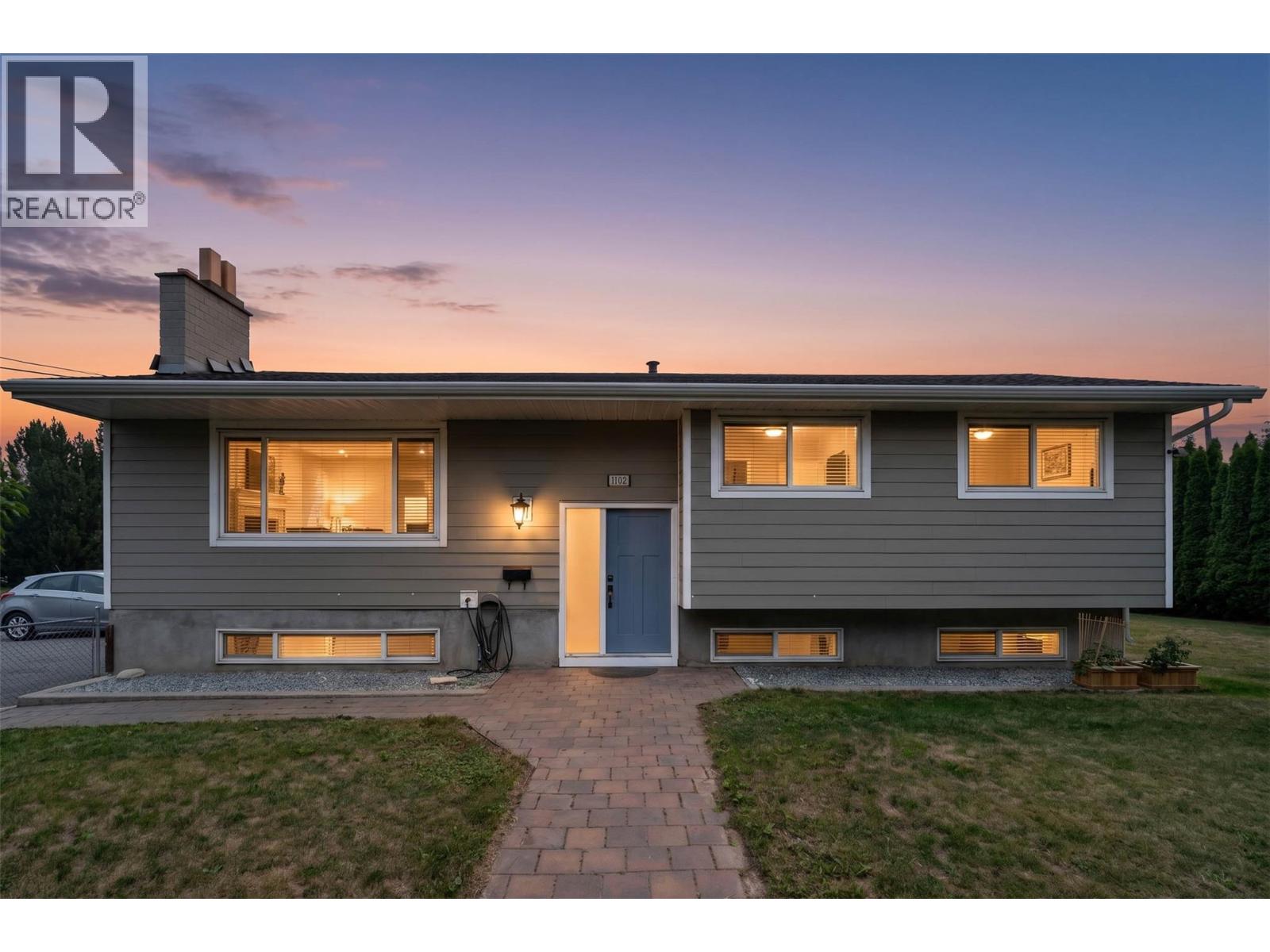 MLS® listing #30130804 for sale located at 1102 KEMANO Street