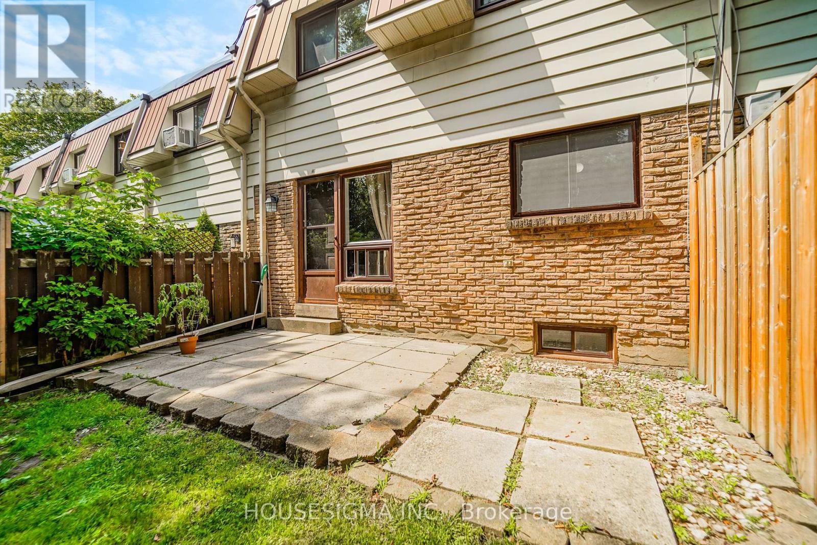 MLS® listing #30131815 for sale located at 40 - 506 NORMANDY STREET
