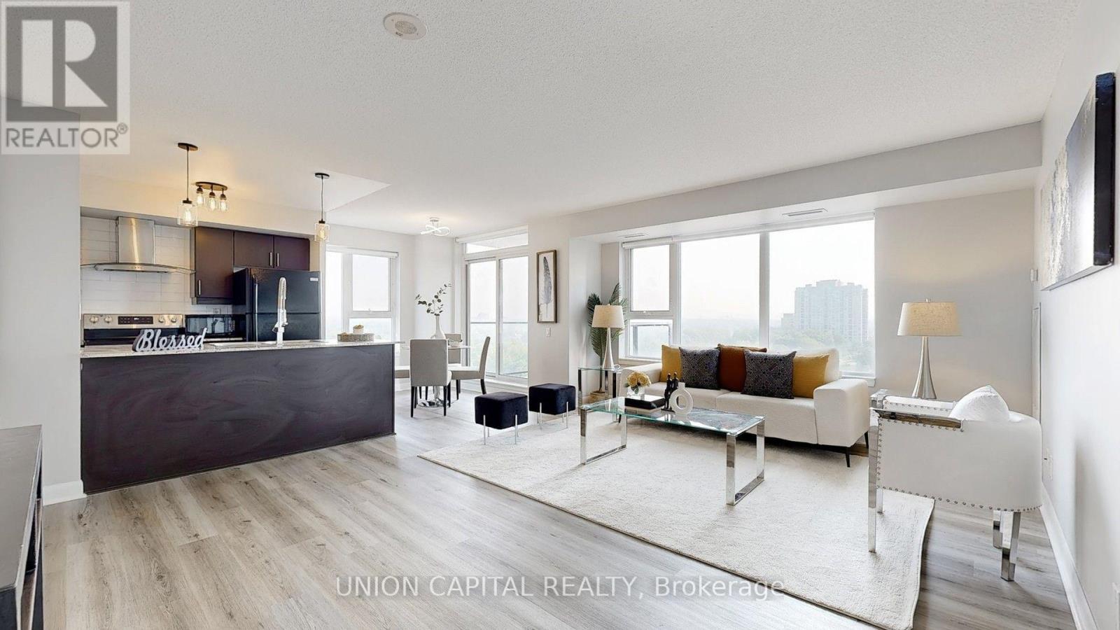 MLS® listing #30131846 for sale located at 1608 - 25 TOWN CENTRE COURT