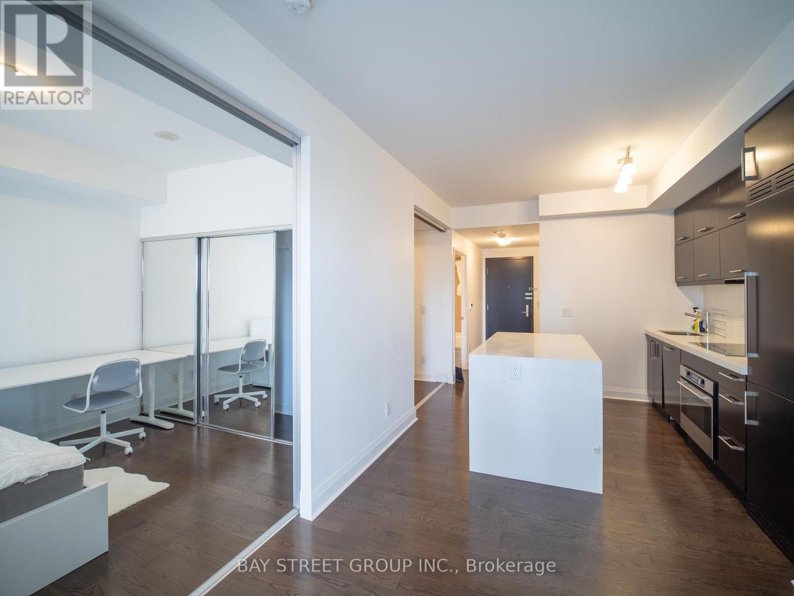 MLS® listing #30131897 for sale located at 2109 - 1080 BAY STREET