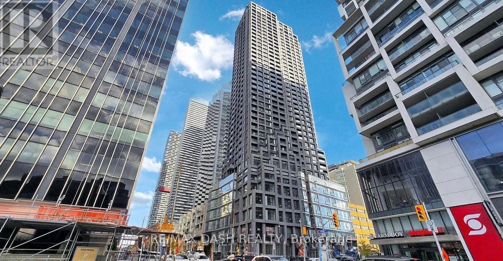 MLS® listing #30132100 for sale located at 3602 - 20 SOUDAN AVENUE