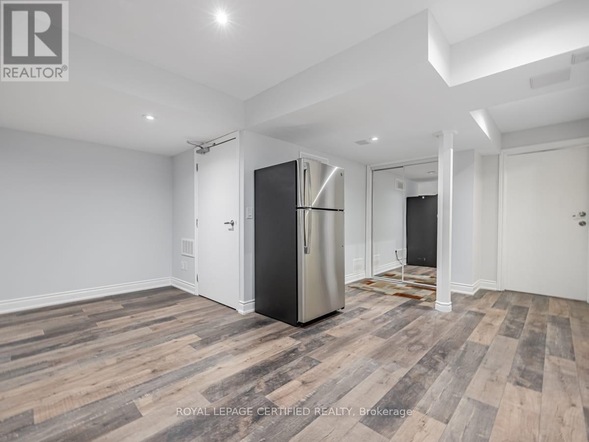 MLS® listing #30132275 for sale located at BSMT - 72 LITTLE BRITAIN CRES LITTLE BRITAIN CRESCENT N