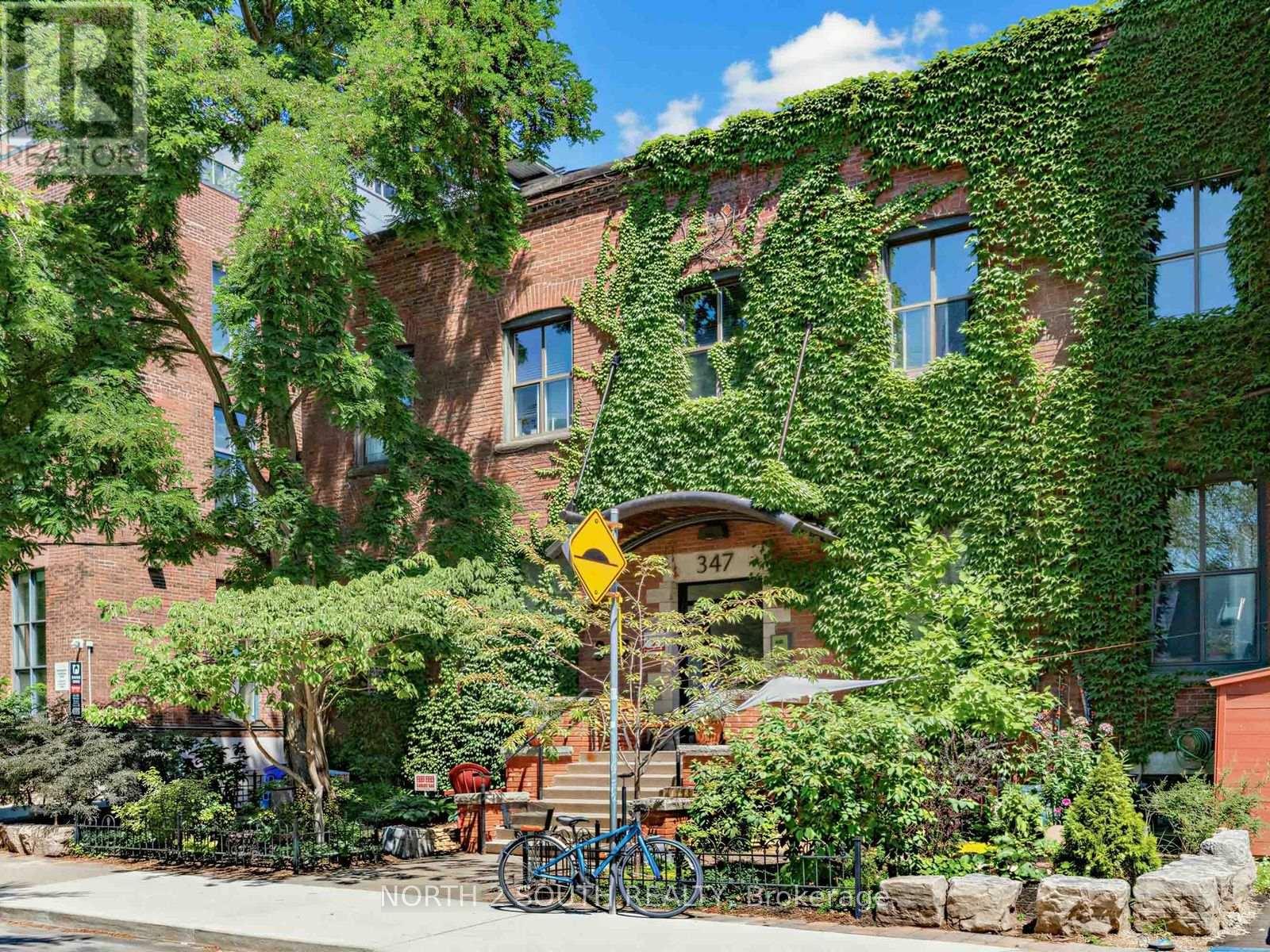 MLS® listing #30132321 for sale located at 123 - 347 SORAUREN AVENUE