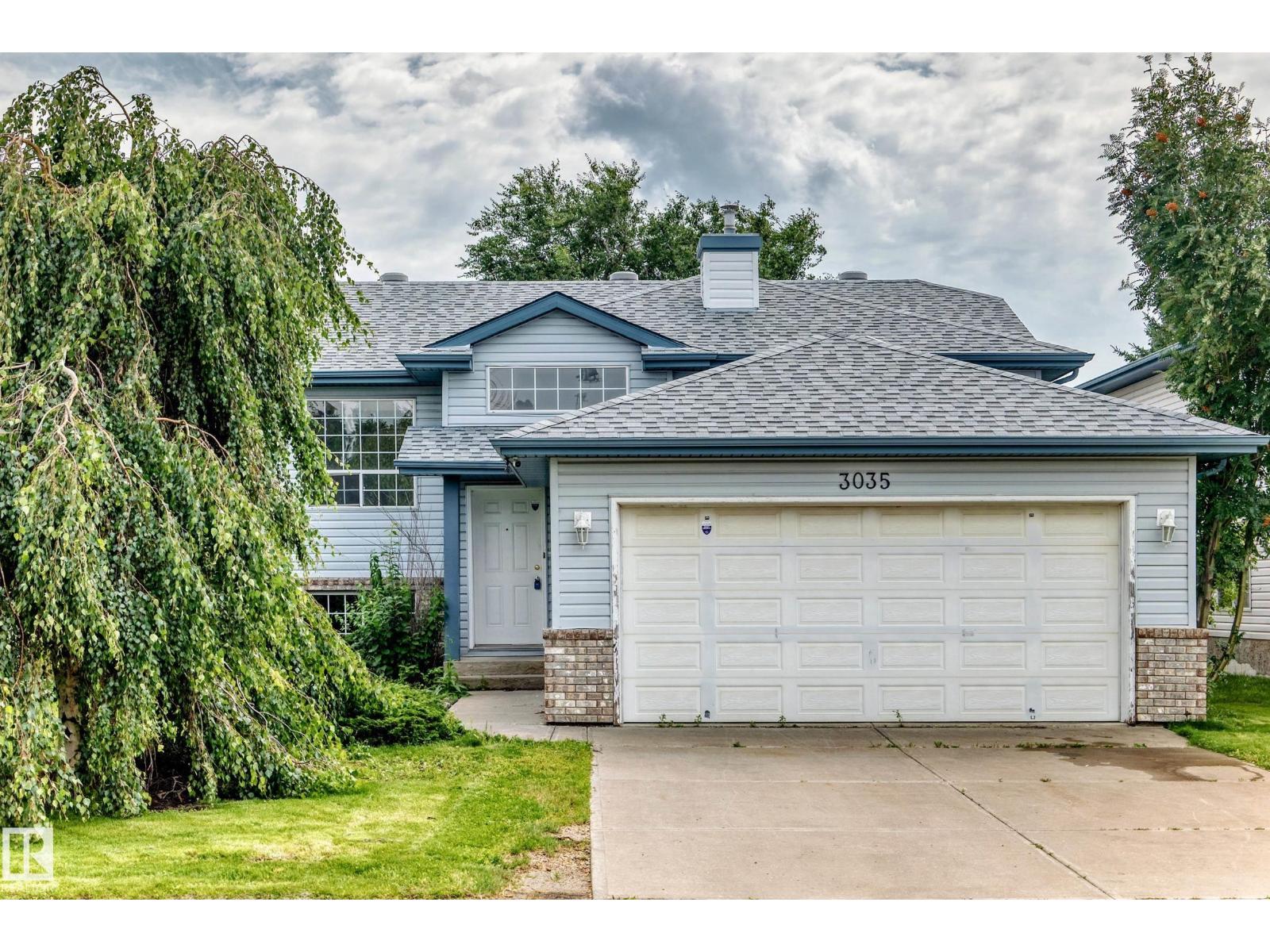 MLS® listing #30133384 for sale located at 3035 134 AV NW