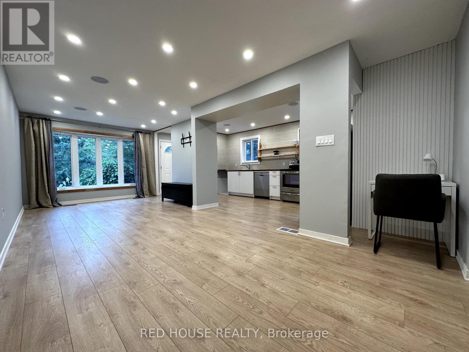 MLS® listing #30133456 for sale located at 52 CHARLBROOK AVENUE