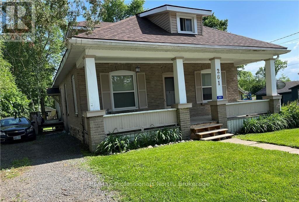 MLS® listing #30133482 for sale located at 261 HOTCHKISS STREET