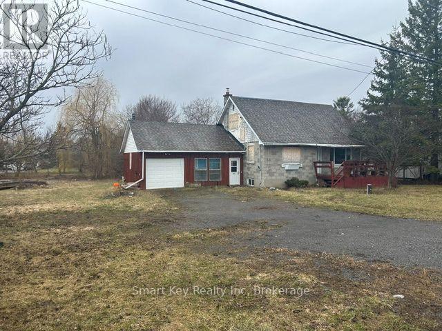MLS® listing #30133615 for sale located at 1696 RIVER ROAD