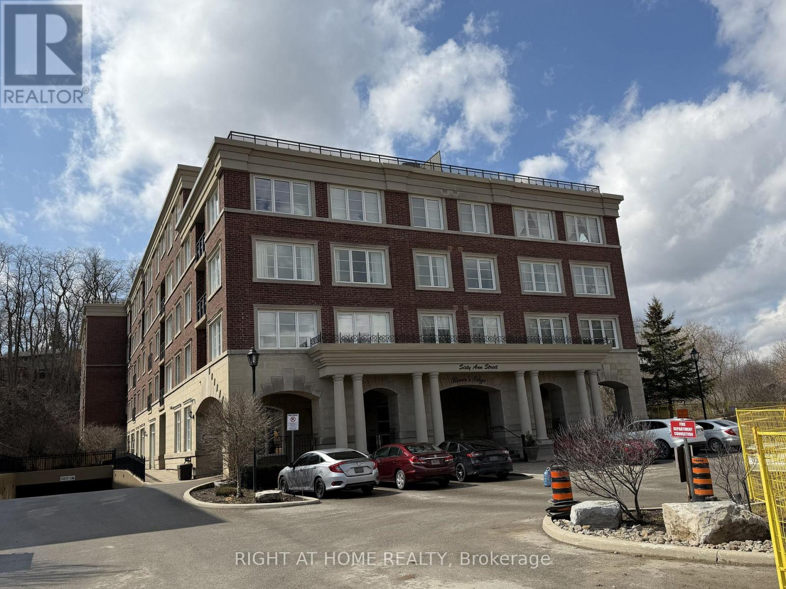 MLS® listing #30134399 for sale located at 309 - 60 ANN STREET