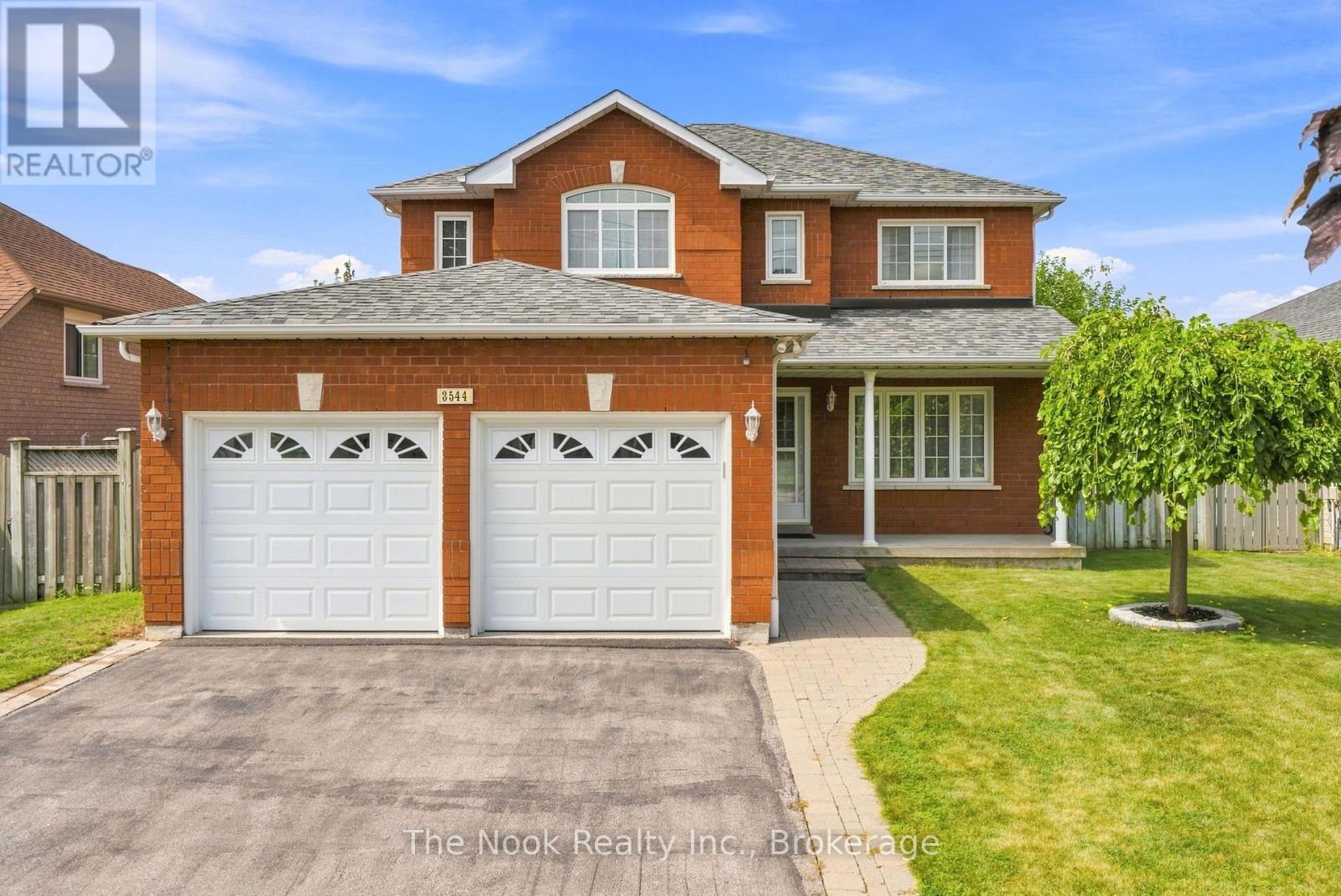 MLS® listing #30134407 for sale located at 3544 GARRARD ROAD
