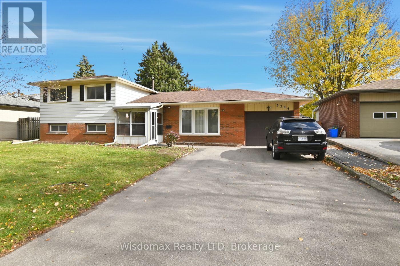 MLS® listing #30134412 for sale located at 3384 BAKER CRESCENT