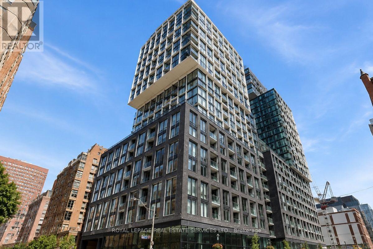 MLS® listing #30134707 for sale located at 414 - 158 FRONT STREET E