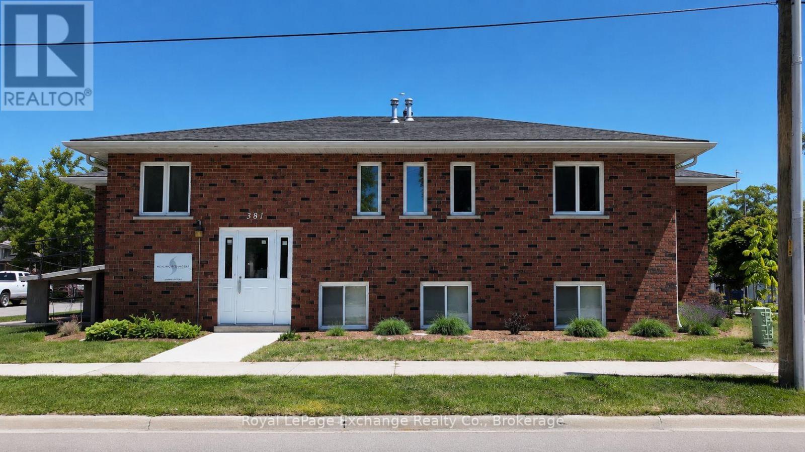 MLS® listing #30135010 for sale located at 381 LAMBTON STREET