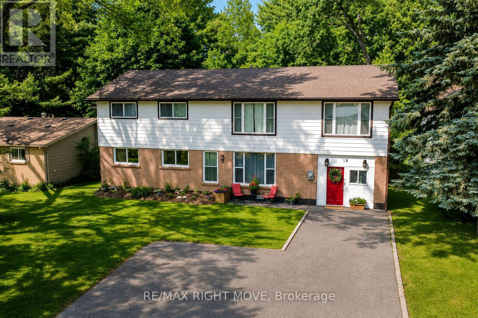 MLS® listing #30135736 for sale located at 18 BUSHEY AVENUE