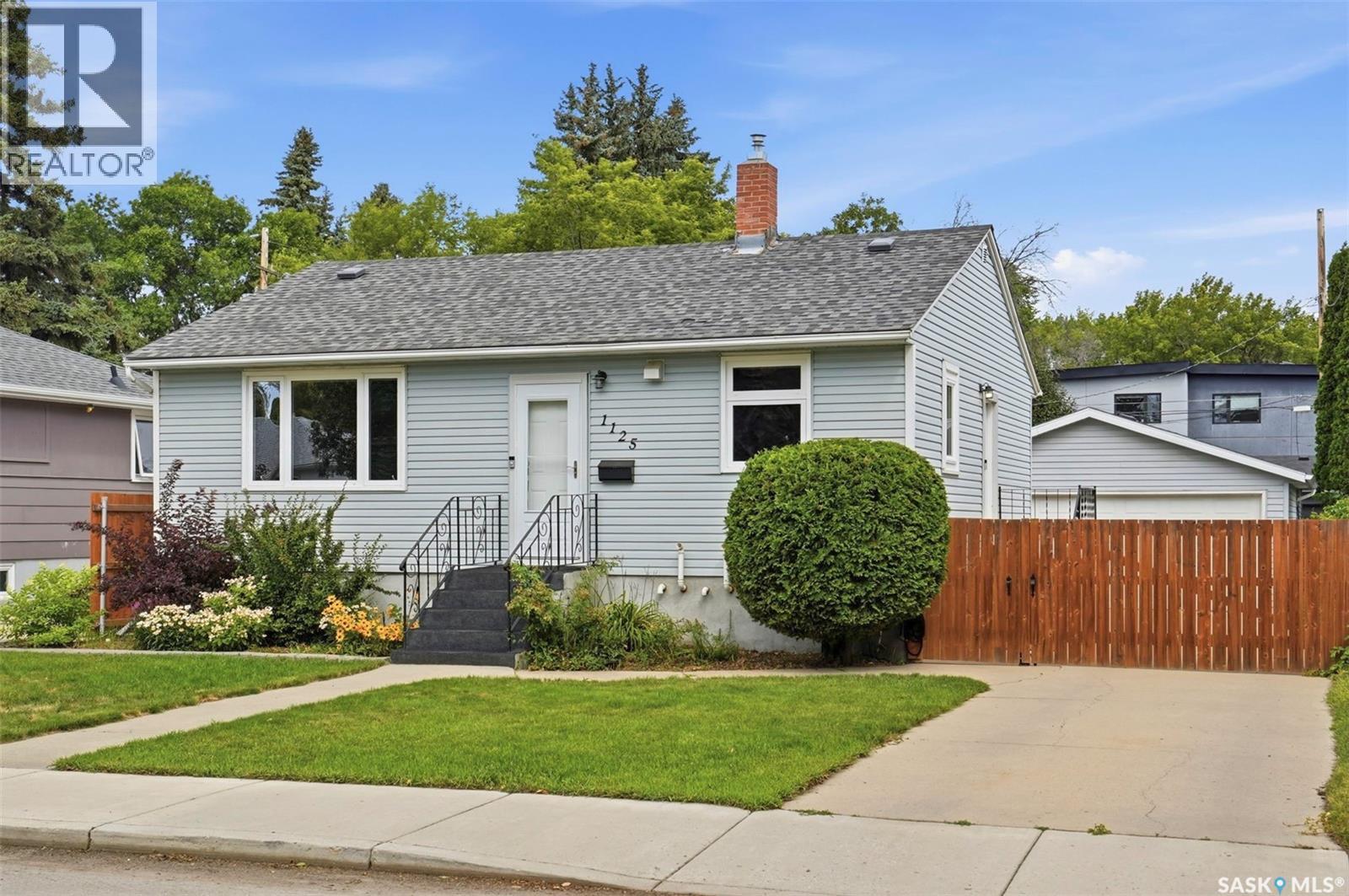 MLS® listing #30135806 for sale located at 1125 2nd STREET E