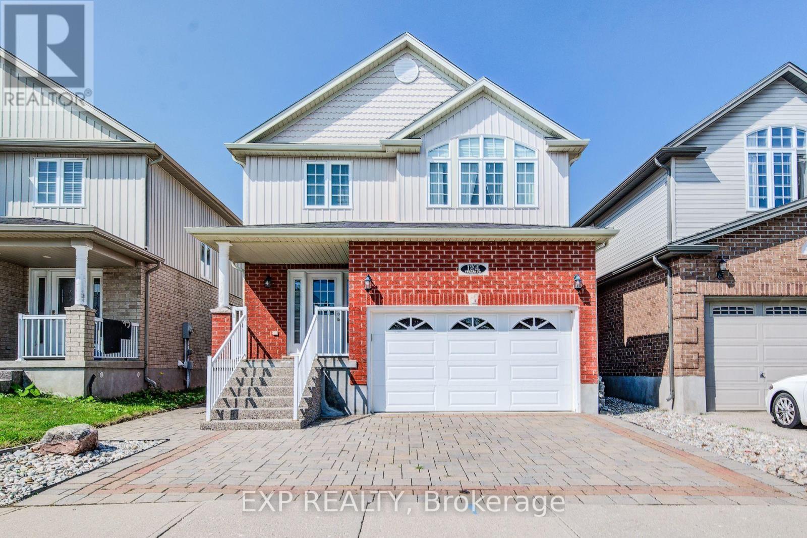 MLS® listing #30136140 for sale located at 124 UDVARI CRESCENT