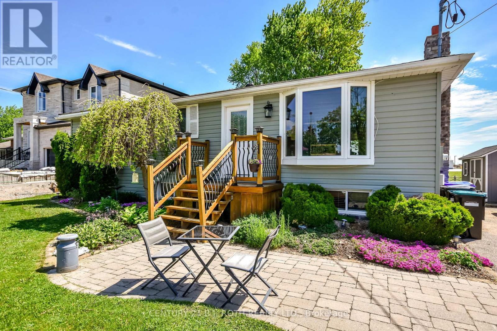 MLS® listing #30136746 for sale located at 671 SIMCOE ROAD