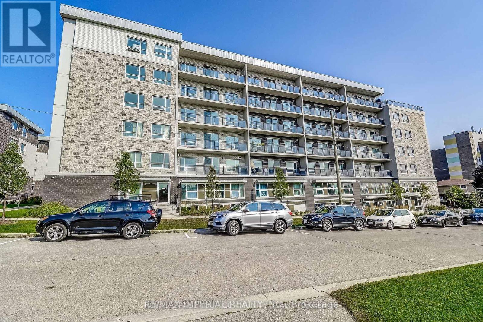 MLS® listing #30137351 for sale located at B610 - 275 LARCH STREET