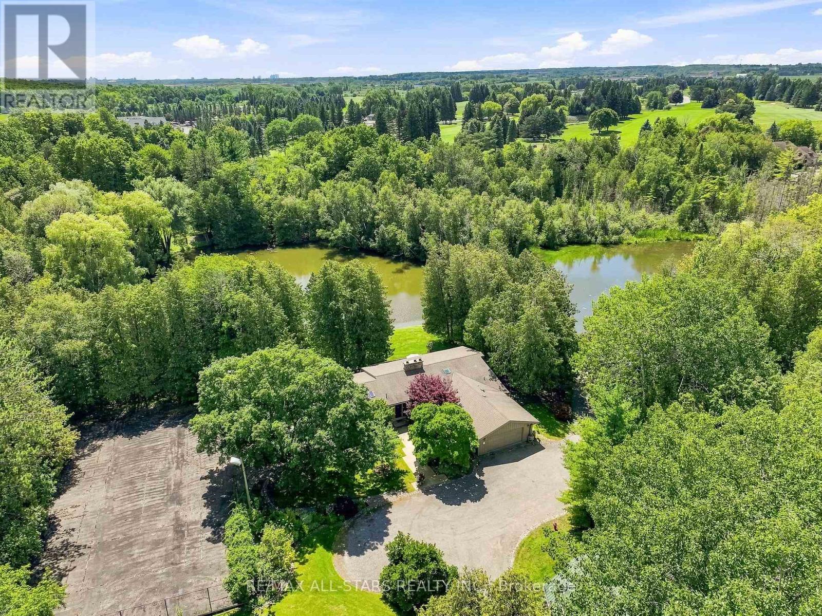 MLS® listing #30139491 for sale located at 46 SAWMILL LANE