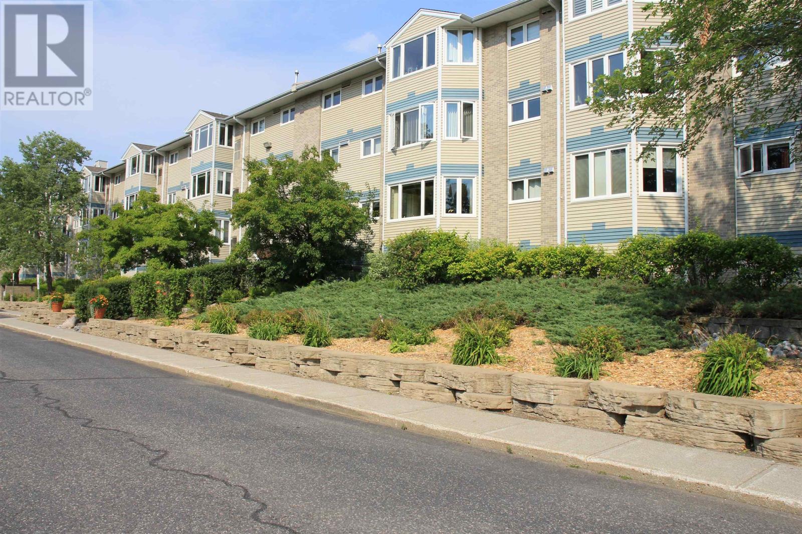 MLS® listing #30139808 for sale located at 320 500 Toledo Street
