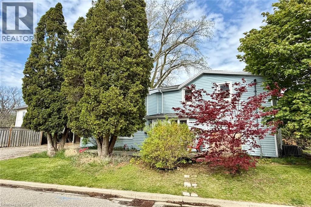 MLS® listing #30139928 for sale located at 1 JOHN Avenue