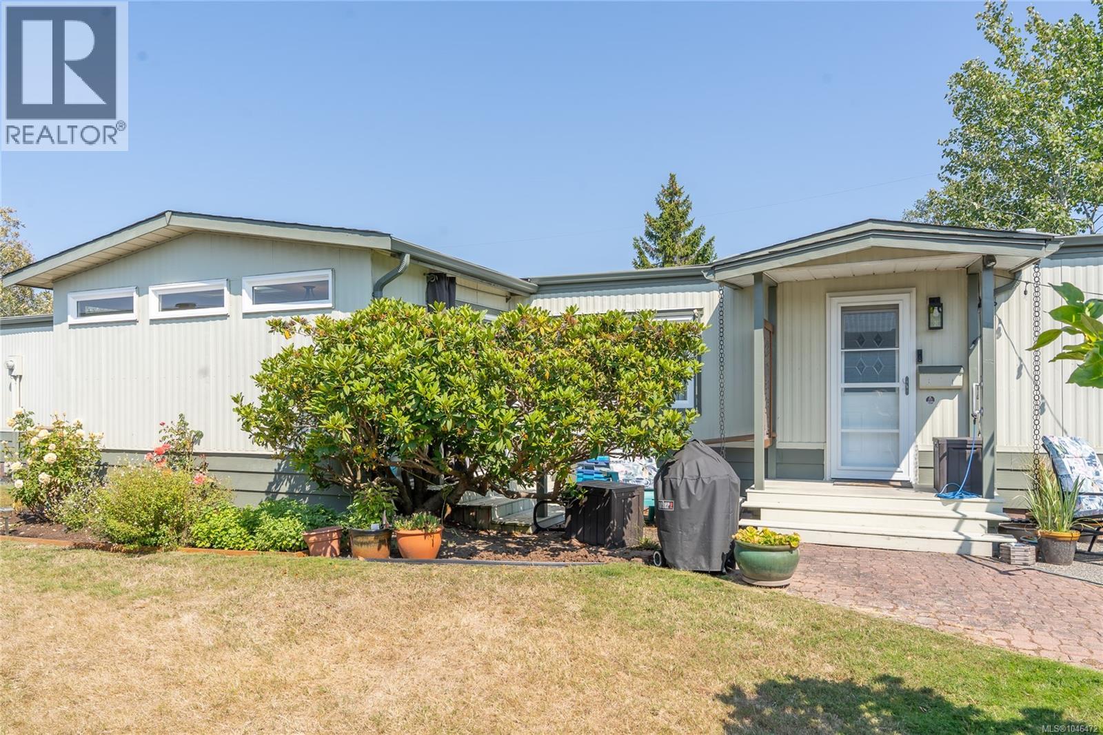 MLS® listing #30139973 for sale located at 9392 Brookwood Dr