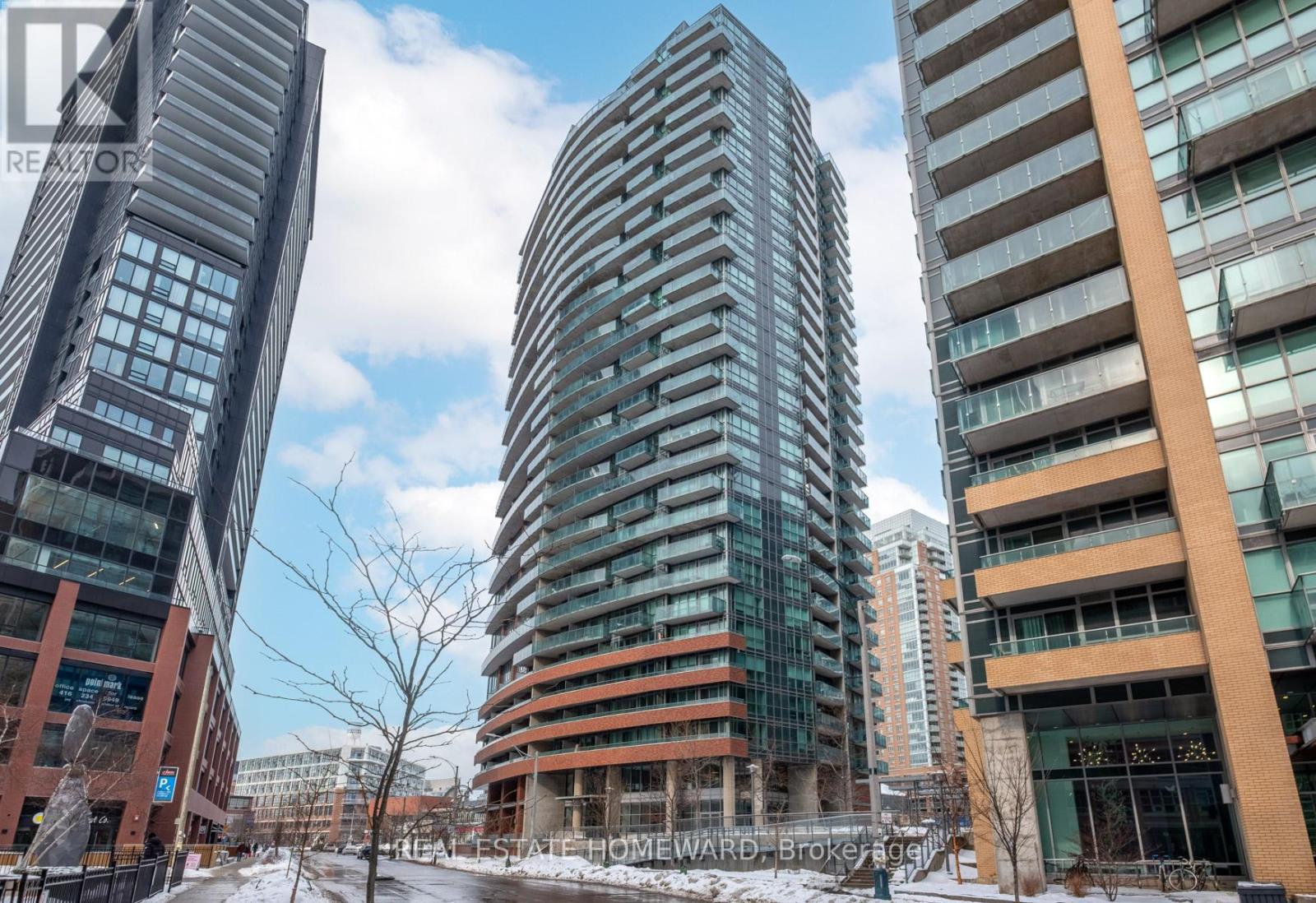 MLS® listing #30140419 for sale located at 506 - 150 EAST LIBERTY STREET