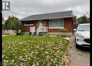 MLS® listing #30141489 for sale located at 15 PINECREST Drive Unit# Lower